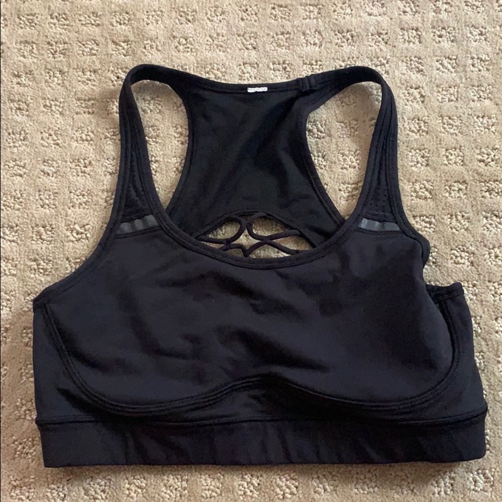 lululemon sports bra